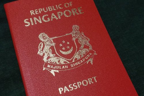 Daftar Paspor Terkuat di Dunia 2025, Kekuatan Malaysia dan AS Setara