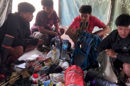 Barang Pendaki Gunung Buthak via Kota Batu Kini Dicek, Sampah Wajib Dibawa Turun