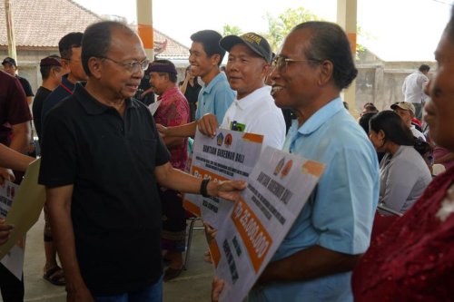 Pemprov Bali Kucurkan Dana Rp 1,2 M untuk Korban Banjir di Buleleng