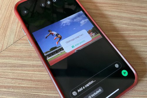 Cara Menggunakan Stiker Add Yours di Status WhatsApp