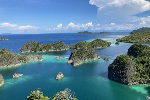 Raja Ampat, raja ampat, Wisata Raja Ampat, tambang nikel di raja ampat, Polemik tambang di raja ampat, Ada Polemik Tambang Nikel, Menpar Tegaskan Raja Ampat Aman Dikunjungi