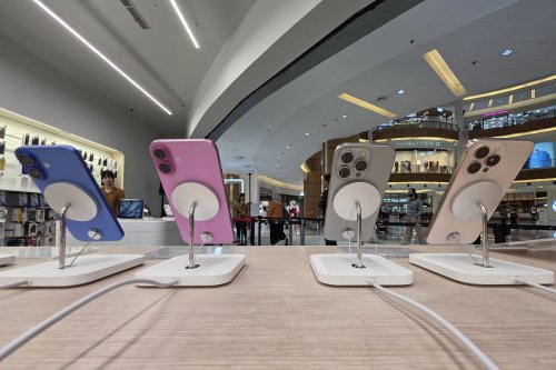 Daftar Harga iPhone Hari Ini 26 Februari 2026, iPhone 16 Diskon Rp 1 Juta