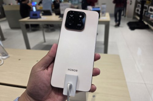 Saya Buka Kotak Honor X7d Harga Rp 4,5 Juta, Isinya Ternyata Selengkap Ini