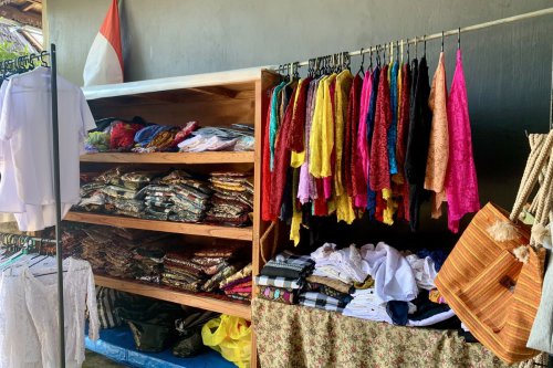 Harga Sewa Baju Adat Bali di Desa&nbsp;Penglipuran, Perhatikan Cara Sewanya