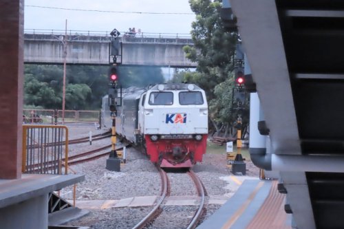 Daftar 10 Kereta Api Favorit Pelanggan di Long Weekend HUT ke-80 RI, Nomor Satu KA Airlangga