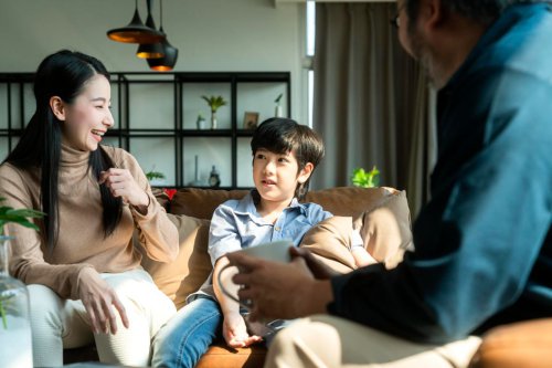 Co-parenting Setelah Perceraian, Cara Orangtua Menjaga Emosi Anak