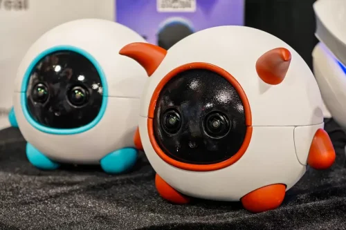 Robot Pengawas Hewan Peliharaaan Ini Bisa Rekam dan Edit Video Sekaligus
