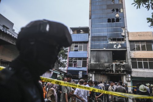 Kebakaran Gedung Terra Drone: 22 Orang Tewas, Standar Keamanan Bangunan Disorot