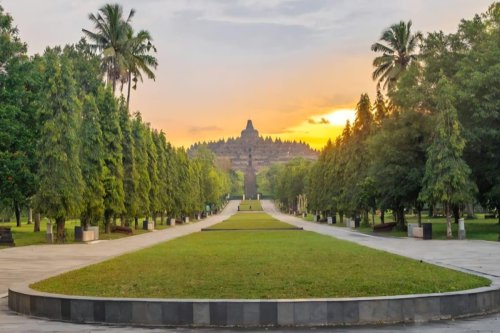 Gratis Masuk Candi Borobudur Seumur Hidup, Begini Caranya