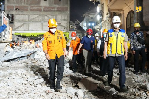 Menteri PU soal Dugaan Santri Ikut Bangun Ponpes Al Khoziny: Dari Santri untuk Santri Konsepnya Itu Kan