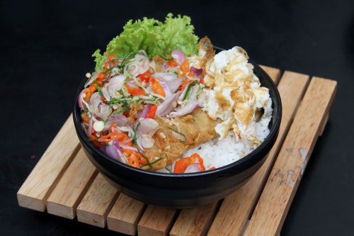 Cara Membuat Sambal Matah Asli Bali, Tips Langsung dari Chef!