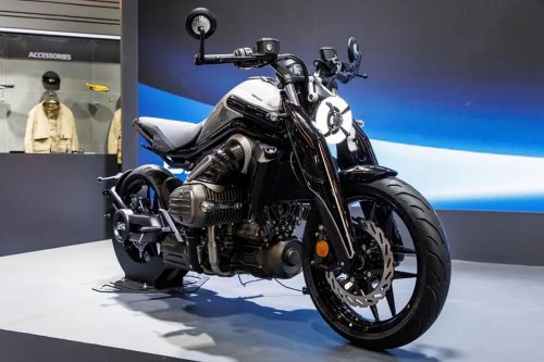 Benda, motor china, benda, Motor hybrid, mesin boxer, motor unik, Benda P51, Benda P51, Motor Nyentrik Mesin 250cc Boxer dan Hybrid