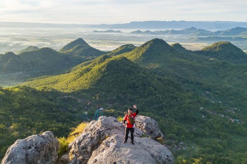 Bukit Cumbri di Perbatasan Wonogiri Ponorogo, Tetap Menawan Tanpa Lautan Awan