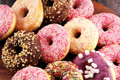 Top 7+ Fakta Menarik tentang Donat, dari Asal-usul Nama hingga Harga yang Fantastis