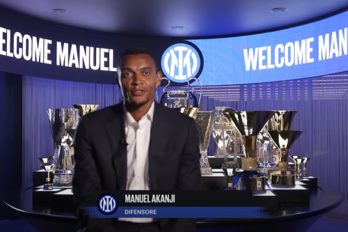 Akanji Sebut Alasan Pilih Inter Bukan Milan, Melibatkan Jersey Vieiri