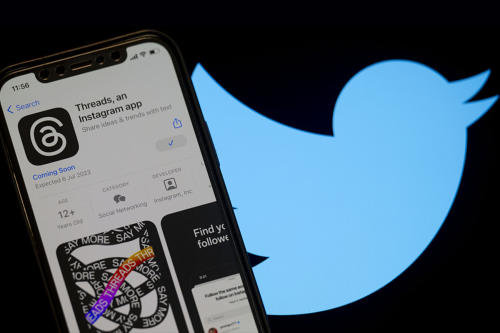 Bukan Sekadar Curhat, Ini Tanda Oversharing di Media Sosial