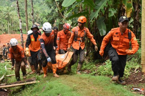 Update Operasi SAR Longsor Cilacap: 8 Jenazah Ditemukan, Pencarian Lanjut di Hari Keempat
