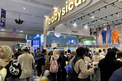 1. Popok sekali pakai, 2. Produk MPASI dan makanan anak, 3. Baju anak, 4. Skincare dan perawatan anak, 4 Kebutuhan Anak yang Banyak Diburu di IMBEX 2025, Ada Popok