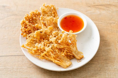 Resep Enoki Goreng Tepung Modal 3 Bahan, Bisa Renyah Lama