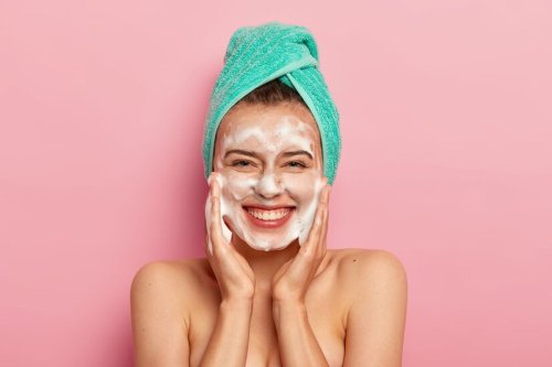 Kulit Wajah Seperti Ketarik Setelah Cuci Muka Bukan Tanda Bersih