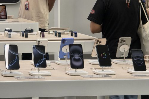 Apple Kirim 600 Ton iPhone dari India ke AS