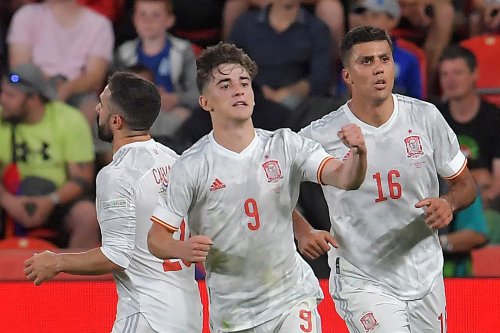 Respons Rodri Usai Benturan Keras dengan Gavi di Latihan Timnas Spanyol
