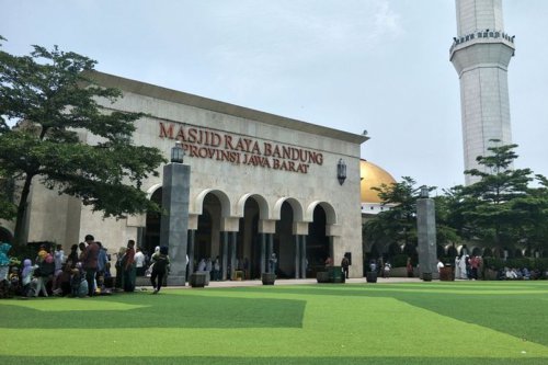 Bukan Aset Pemprov Jabar, Dedi Mulyadi Setop Bantuan untuk Masjid Raya Bandung
