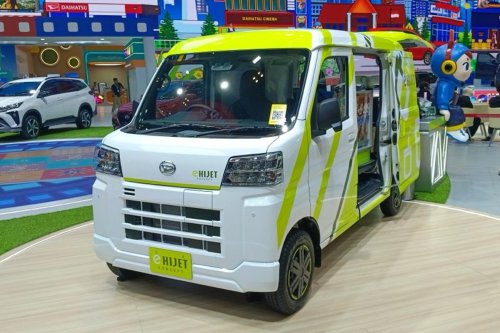 Daihatsu, GIIAS 2025, konsep, Hijet, Sigra, sigra, Tiga Kendaraan Konsep Daihatsu yang Curi Perhatian di GIIAS 2025