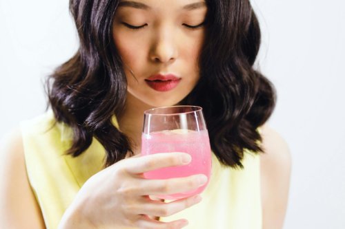 kolagen, Tropicana Slim, Apa Sebenarnya Manfaat Konsumsi Kolagen untuk Kesehatan Kulit? Dokter Jelaskan