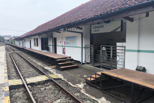 Jawa Barat, Stasiun Cibadak, Stasiun Cibadak, Pintu Masuk Wisata Sukabumi yang Ramai Tiap Akhir Pekan