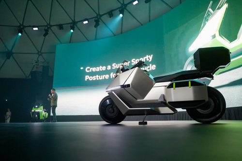 Motor Listrik &amp; Bensin Baru Meluncur di Indonesia 2025