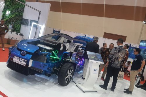 hidrogen, otomotif, kendaraan hidrogen, mobil, Mobil, mobil hidrogen, Cara Kerja Mobil Hidrogen dan Keunggulannya