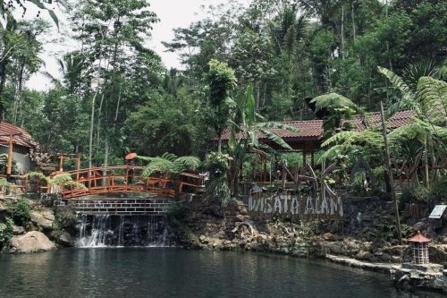 Umbulan Tanaka Waterfall Malang, wisata malang rasa jepang, umbulan tanaka waterfall malang, wisata air malang jawa timur, wisata murah di malang, Umbulan Tanaka Waterfall, Wisata Rasa Jepang di Malang Jawa Timur