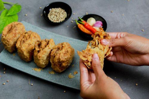 Masih Banyak Salah Kaprah Saat Buka Puasa, Dokter Luruskan Mitos Ini