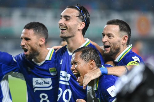 Persib, ACL 2, Bojan Hodak, Liga 1 2024-2025, Persib Bandung, Jadwal Persib, AFC Champions League Two, jadwal persib bandung di afc champions league 2, hasil ACL 2 Persib, Persib Gemilang di ACL 2 2025-2026, Cuan Mencapai Rp 8 Miliar