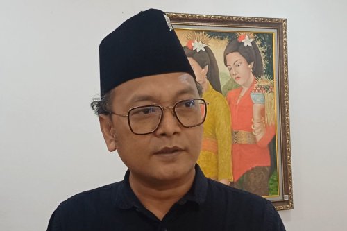 Guntur Romli Sebut Pemilihan Kaesang Jadi Ketum PSI seperti Sepak Bola Gajah