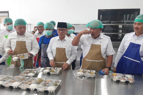 Anggaran Tak Cukup, BGN Minta Tambahan Rp 50 Triliun untuk Tuntaskan Program MBG 2025