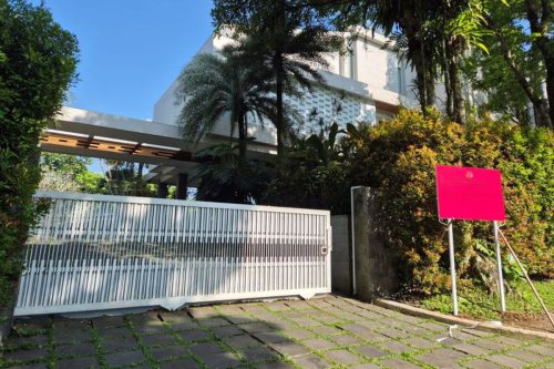 Kejagung Sita Rumah 6.500 Meter Milik Buronan Riza Chalid di Bogor, Ada Kolam Renang hingga Fasilitas Mewah