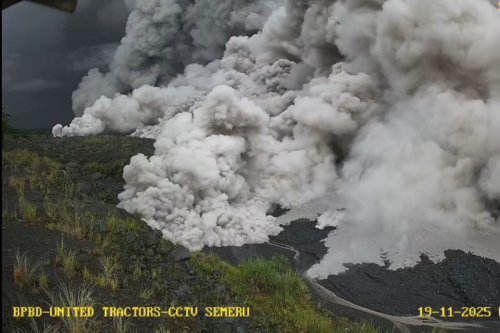 BNPB Laporkan 3 Desa Terdampak Gunung Semeru Erupsi Hari Ini, Berikut Daftarnya