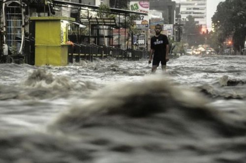 Status Tanggap Darurat Ditetapkan: Padang Pariaman Dilanda Banjir dan Longsor Akibat Cuaca Ekstrem