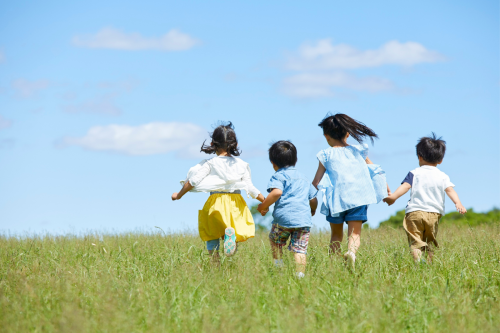 Hari Anak Sedunia 2025: Tema &ldquo;Hariku, Hakku&rdquo; dan Sejarah Lengkap Peringatannya