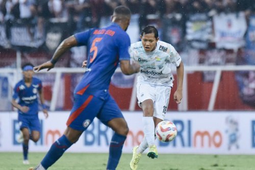 Arema FC, Persib Bandung, Arema vs Persib, Arema FC Vs Persib, ACL 2, Super League 2025-2026, Bojan Hodak, jadwal super league 2025-2026, Jadwal Super League, Dalberto, Head to Head Arema FC Vs Persib, Maung Bandung Dominan dalam 6 Pertemuan