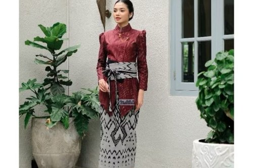 Top 5+ Rekomendasi Kebaya Janggan untuk Hari Kartini