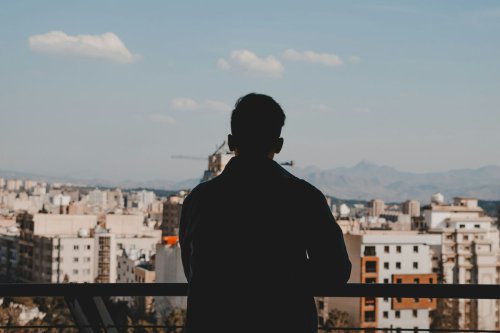 Dampak Kesepian terhadap Kesehatan Mental Menurut Psikolog, Bisa Depresi