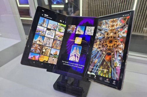 Smartphone, Samsung, ponsel lipat, ponsel lipat tiga, Galaxy Z TriFold, Bocoran Kamera HP Lipat Tiga Samsung, Bisa Zoom 100x?