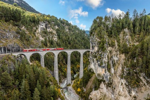 Wisata Keliling Swiss Seharga mulai Rp 700.000, Mau Coba?
