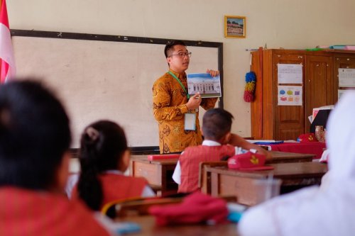 Lowongan Guru Sekolah Rakyat Kemensos 2025: Syarat, Jadwal dan Cara Daftar
