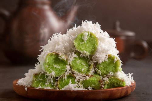 Resep Kue Putu Gula Merah, Tetap Jadi Walau Tak Perlu Pakai Bambu