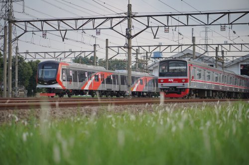 KA Commuter Line Bandung Raya Resmi Beroperasi sampai Stasiun Cicalengka