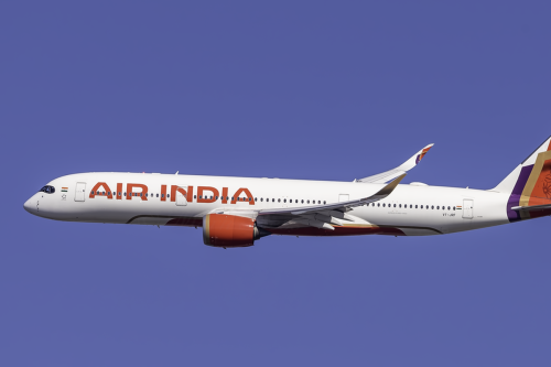 Pesawat Air India Tujuan London Jatuh, Sempat Hantam Hostel untuk Dokter